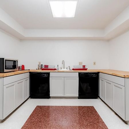 Cozysuites Cwe Stylish Queen With Microwave&Fridge Tower Grove Exteriör bild