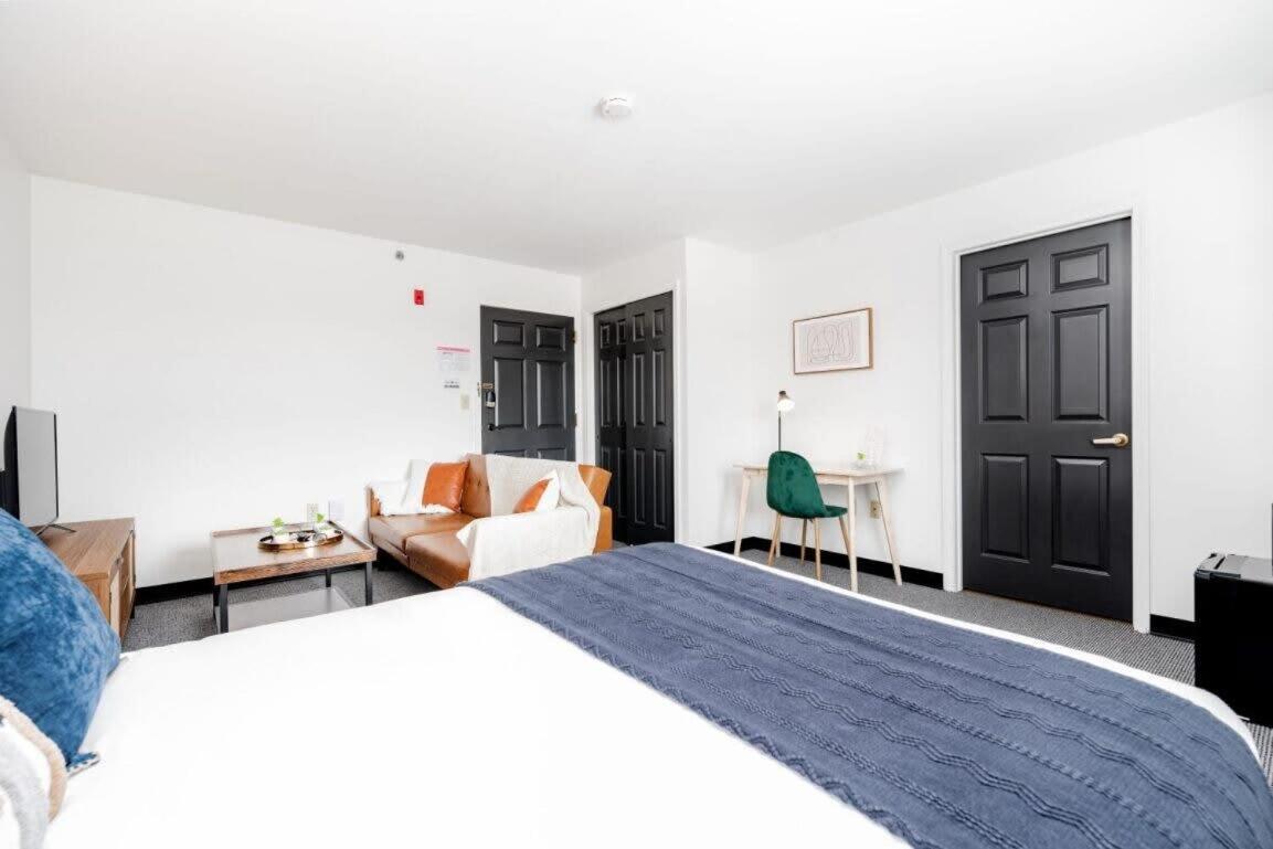 Cozysuites Cwe Stylish Queen With Microwave&Fridge Tower Grove Exteriör bild