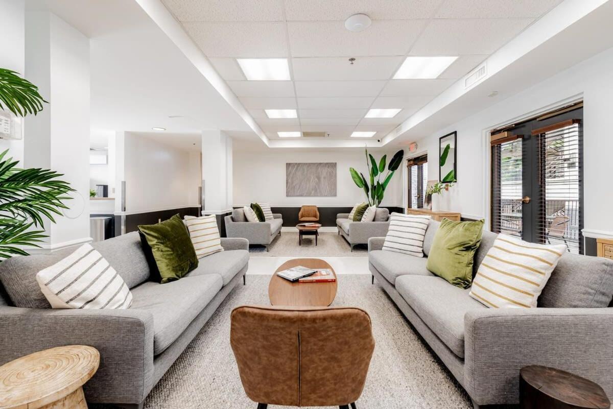 Cozysuites Cwe Stylish Queen With Microwave&Fridge Tower Grove Exteriör bild